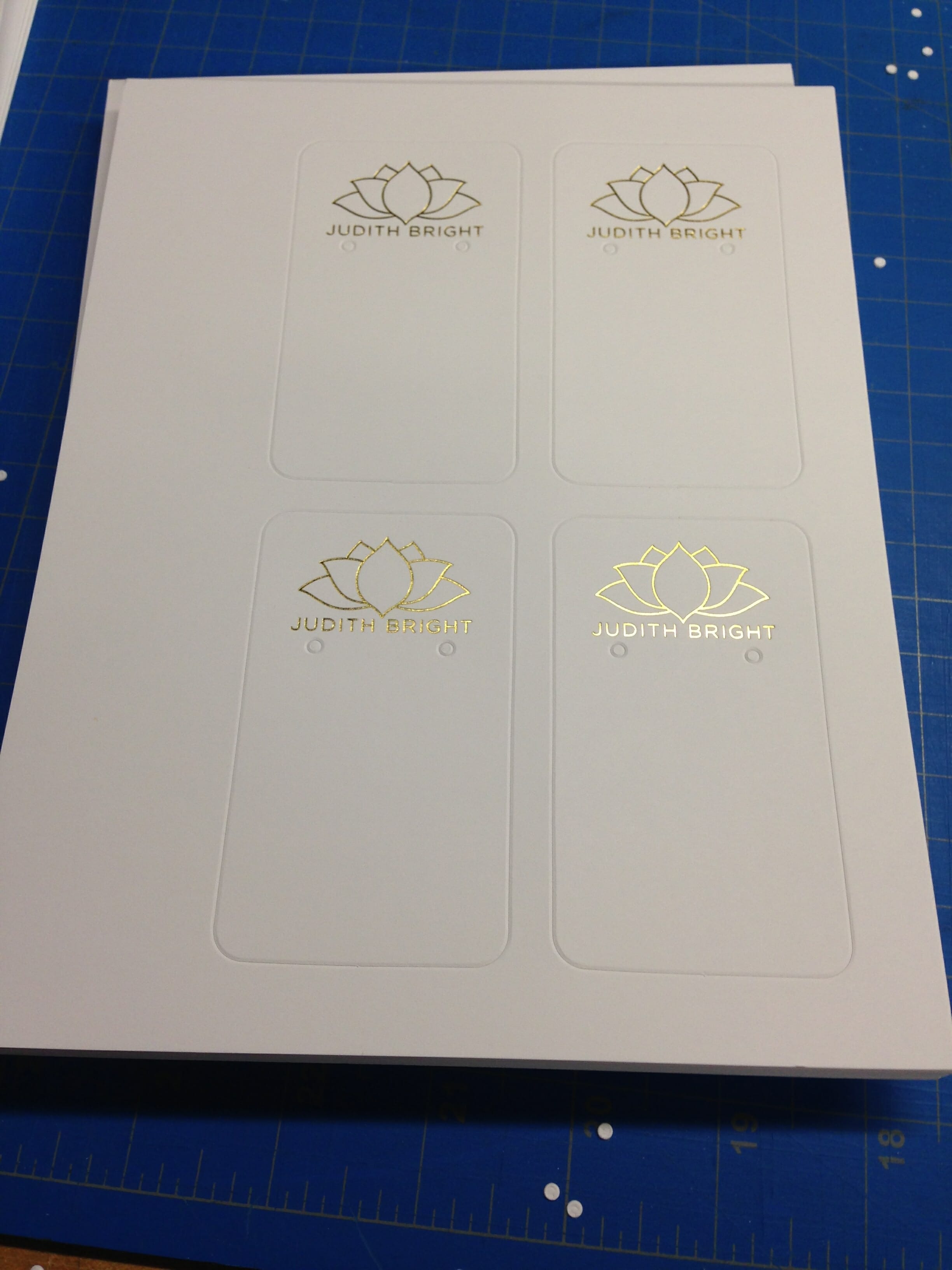 Die cut and foil-stamped rectangular earring cards